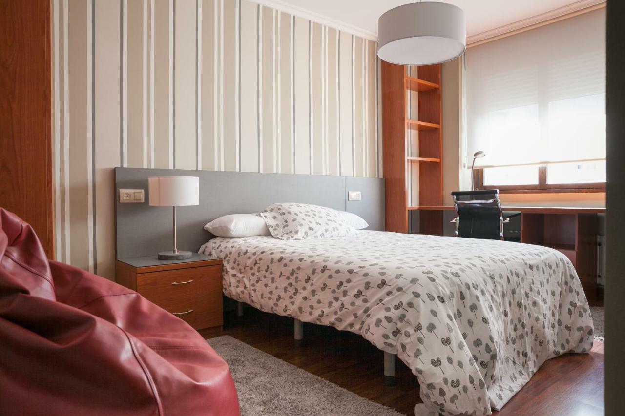 Zafiro Suites Santiago de Compostella Buitenkant foto